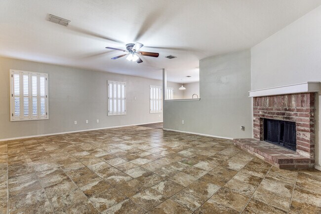 Building Photo - 8774 Gray Fox Court
