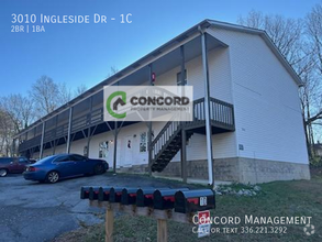 Building Photo - 3010 Ingleside Dr