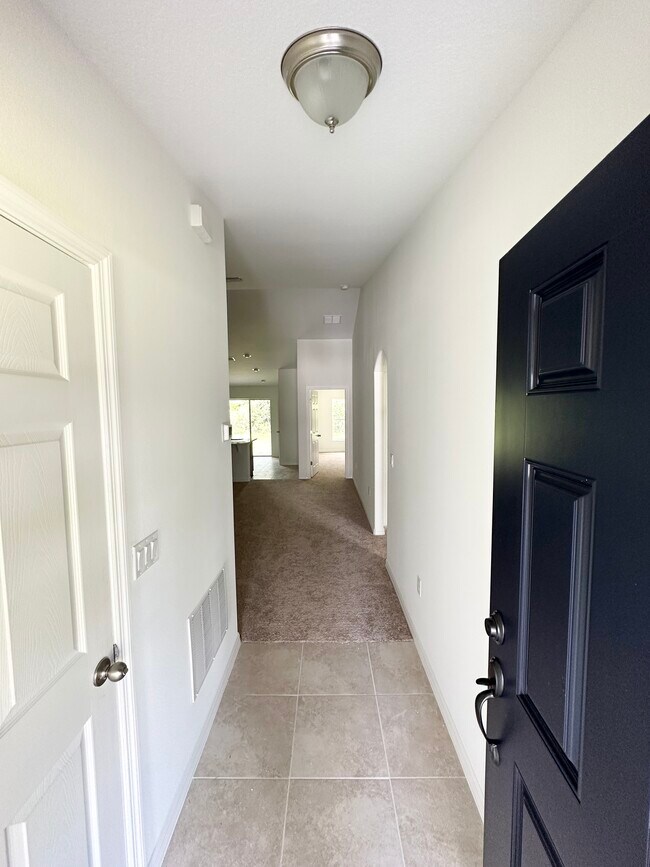 Building Photo - 100 Slumber Meadow Trail