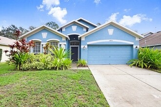 Building Photo - 15451 Martinmeadow Dr