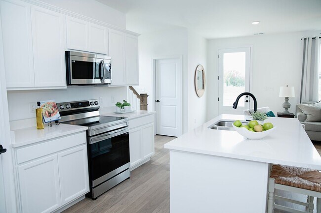 Building Photo - 1614 Mountain Quail Cir
