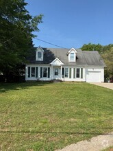 Building Photo - 910 Dolphin Ln