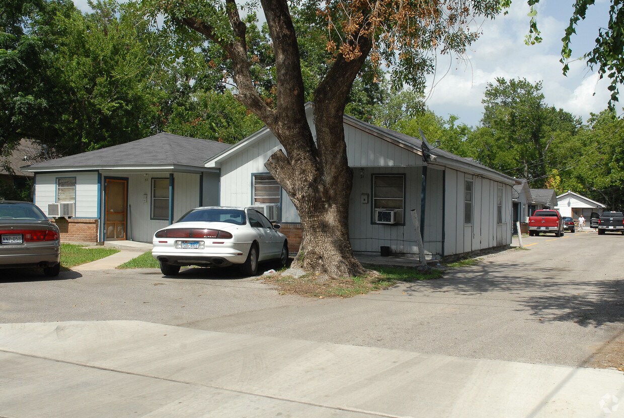 4014 Lavender St. - Lavender Oaks