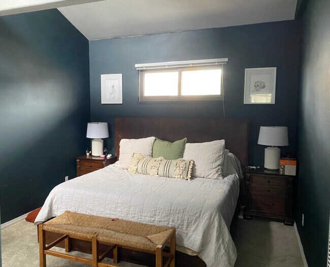 Foto del edificio - 140 Dunecrest Ave