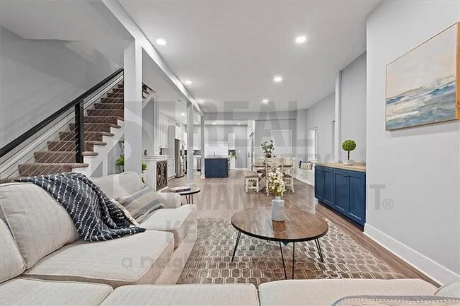 Foto del edificio - Beautifully Updated Home Near East Liberty!