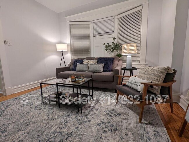 Foto del edificio - 2918 Louisiana Ave. #B