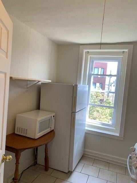 Photo - 2536 Amber St Apartment