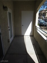 Building Photo - 833 Aspen Peak Loop