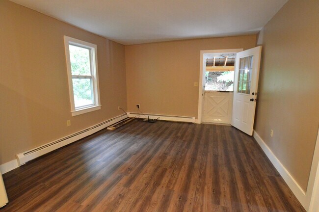 Foto del edificio - 237 River St