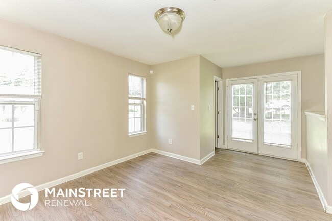 Foto del edificio - 3340 Glen Hollow Dr