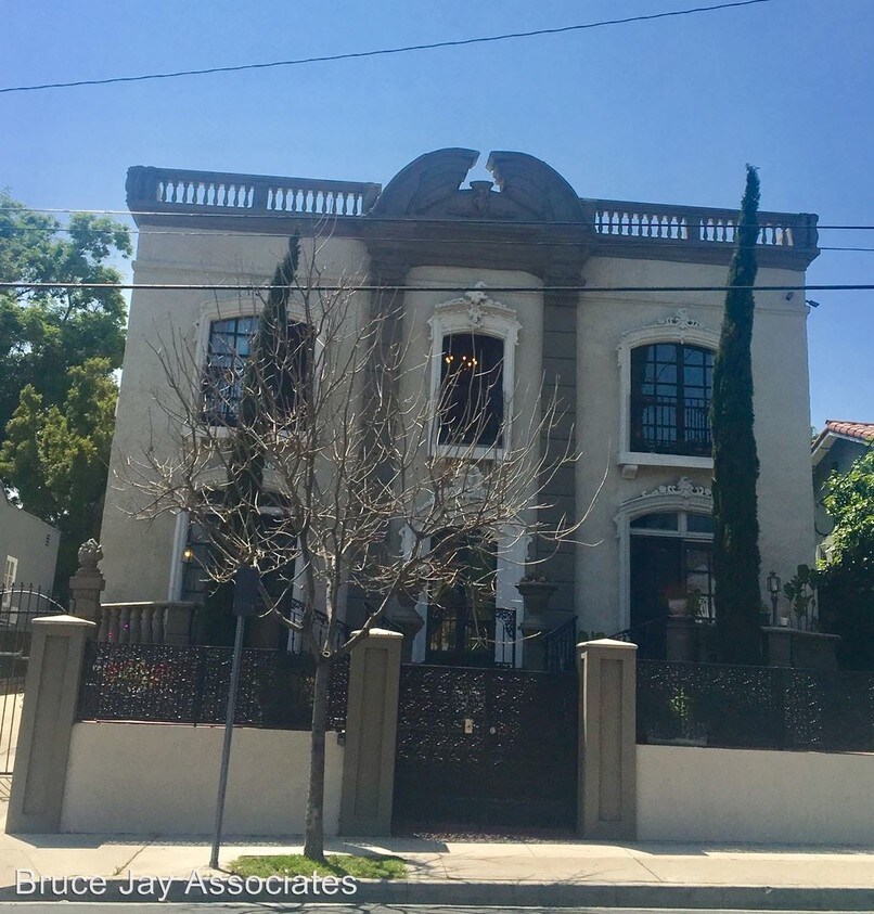 Foto principal - 1611 Talmadge St