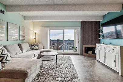 Foto del edificio - ***COMING SOON***  Stunning 12th-Floor 2 Bed, 2 Bath Condo in Governors Park!