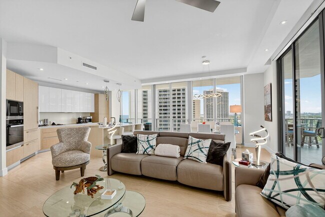 Foto del edificio - 3100 N Ocean Dr