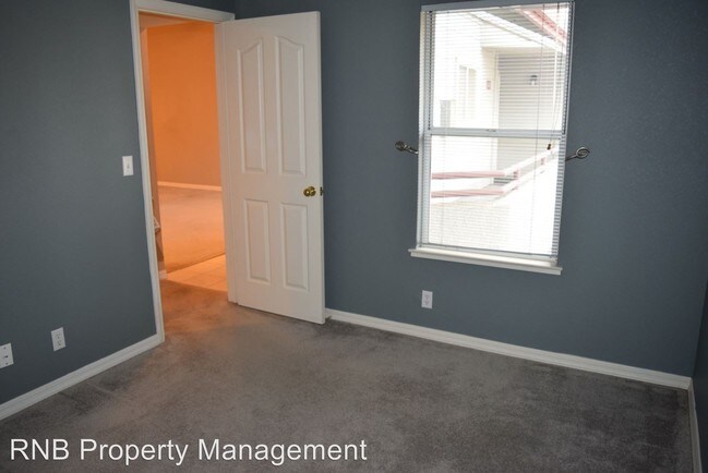 Foto del edificio - 7331 Stratford Pl