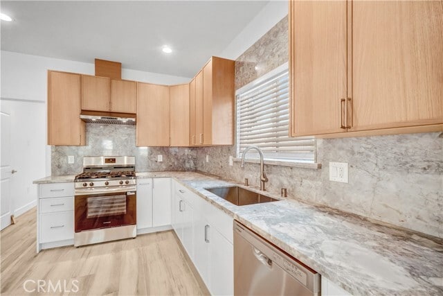 Foto principal - 15889 King