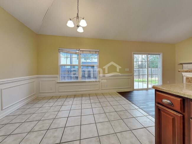 Foto del edificio - 307 Pebble Dr