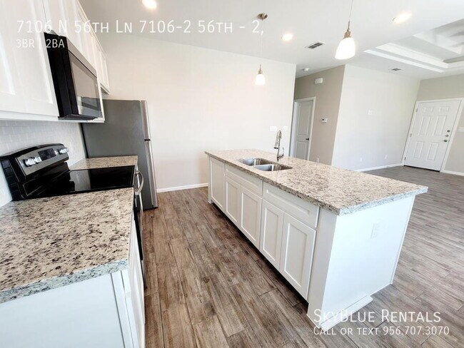Building Photo - 7106 N 56th Ln