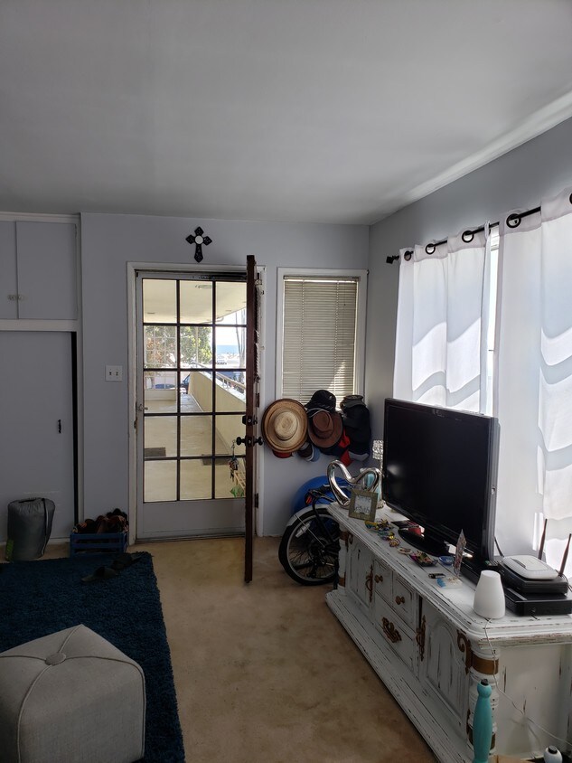 4811 E Ocean Blvd, Long Beach, CA 90803 Apartments at 4811 E Ocean