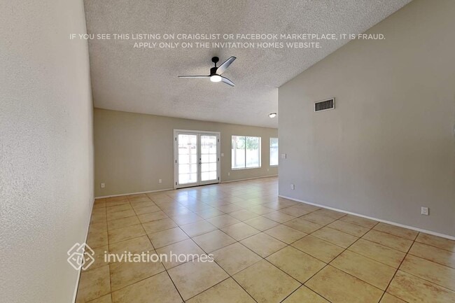 Building Photo - 7543 W Cheryl Dr