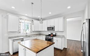 Building Photo - 65 Wellspring Dr