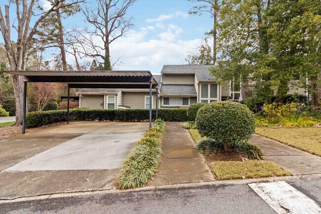 Foto del edificio - 1960 Variations Dr NE