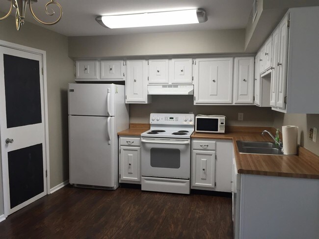 Foto del edificio - 199 S Eagle Creek Dr