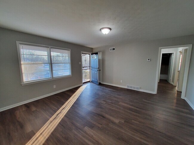 Foto del edificio - 2400 Perry Cove