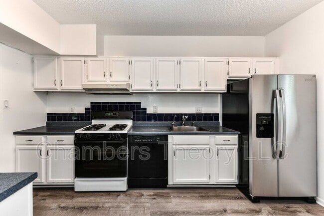 Building Photo - 11831 Shire Ct