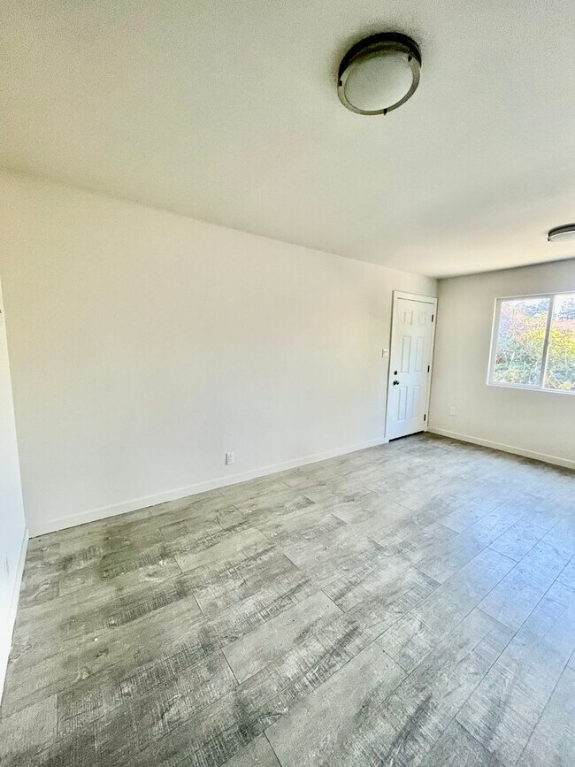Foto del edificio - 1467 82nd Ave.