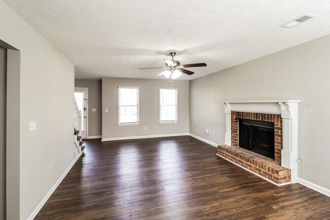 Building Photo - 1340 Grayland Hills Dr