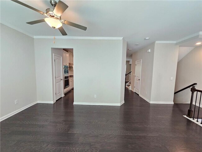 Foto del edificio - 871 Sunset Park Dr