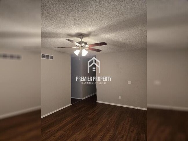Building Photo - 2442 Soundview Ct