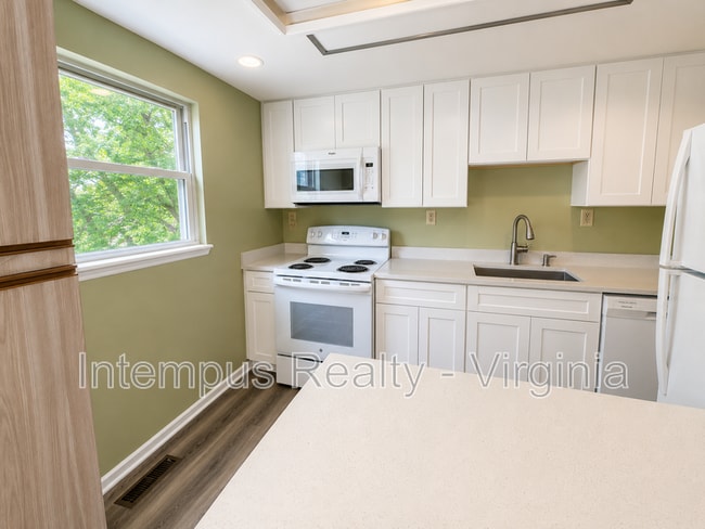 Building Photo - 4312 Rolling Stone Way