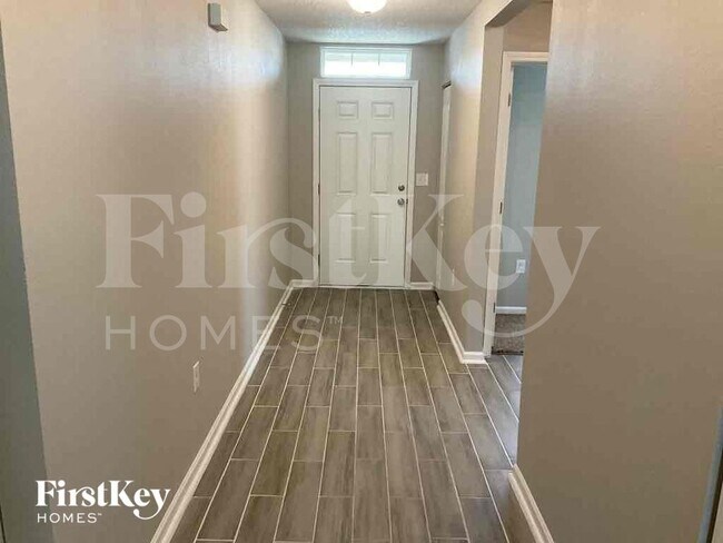 Foto del edificio - 2366 Sea Palm Ave