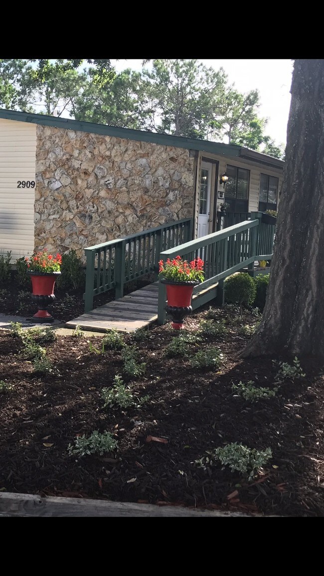 Kensington Cottages Apartments Orlando, FL