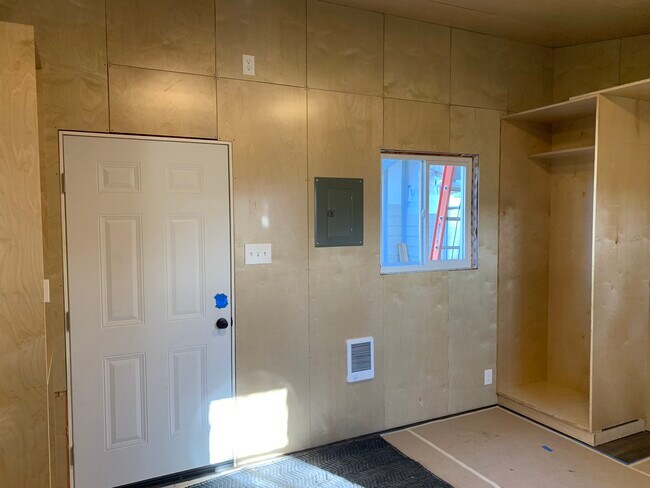 Foto del edificio - 10825 NE Sandy Blvd