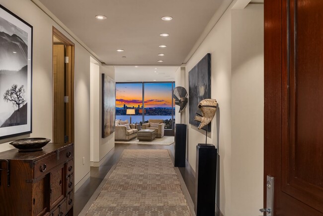 Foto del edificio - 3Bd/2.5Ba One Lincoln Tower Penthouse