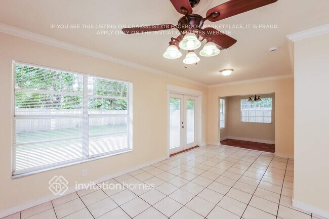 Foto del edificio - 7602 NW 40th St