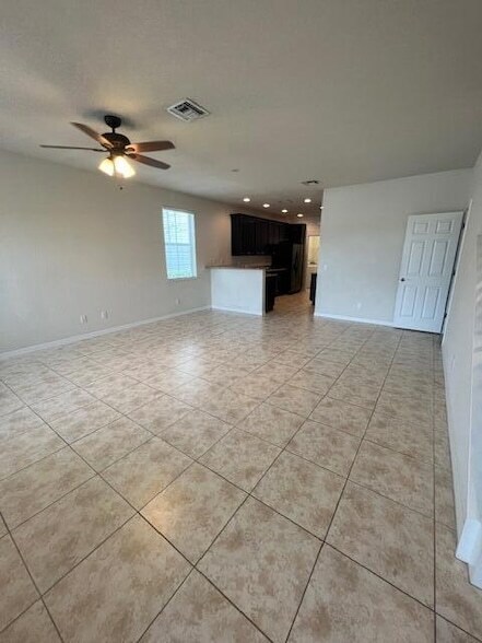 Foto del edificio - 1240 Turnbridge Dr