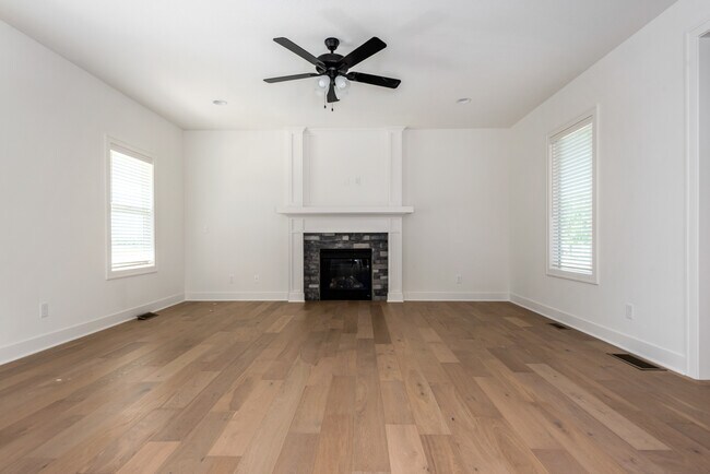 Foto del edificio - 16895 W 164th Pl