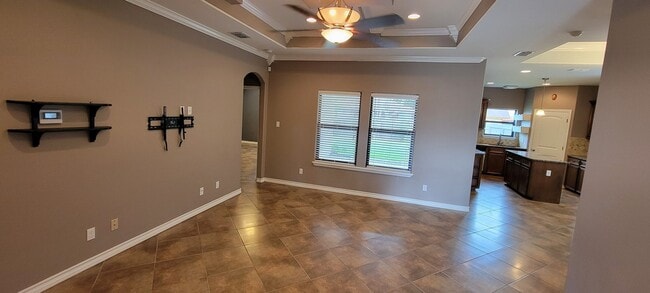 Building Photo - 2506 Date Palm Dr