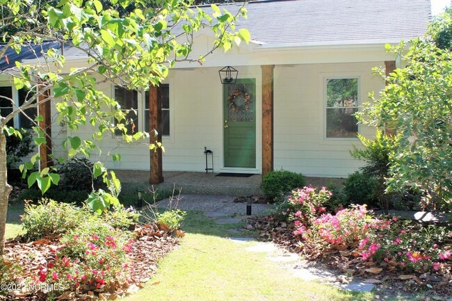 Foto del edificio - 275 Piney Ln