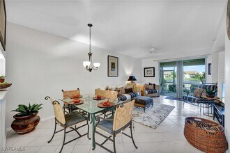 Building Photo - 2469 Millcreek Ln