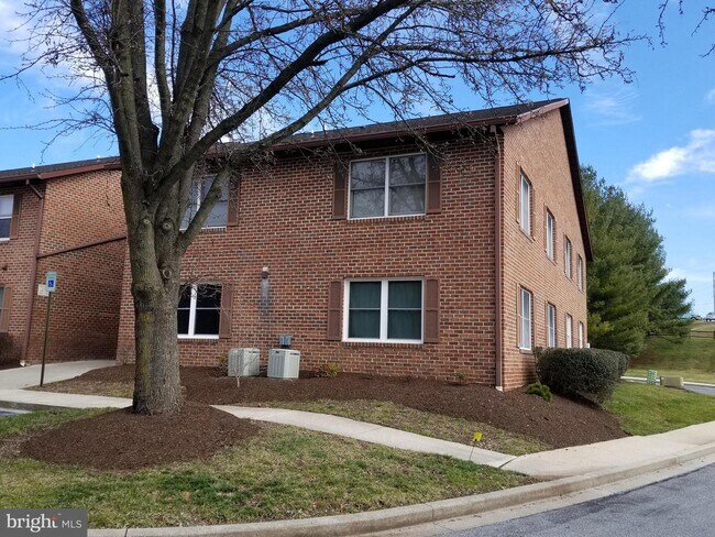 Building Photo - 11920 Liberty Rd