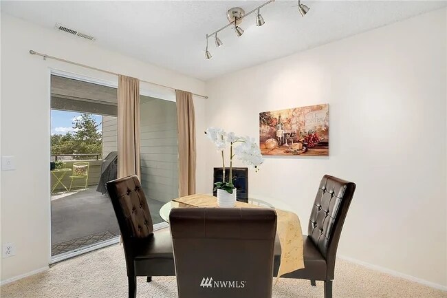 Foto del edificio - 7445 Old Redmond Rd
