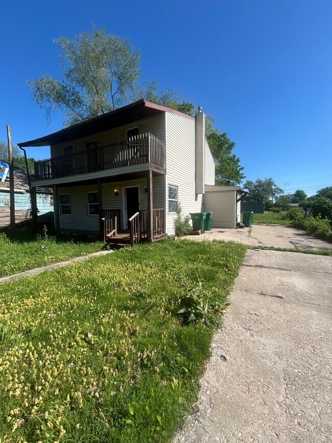 Foto del edificio - 3645 McCasland Ave