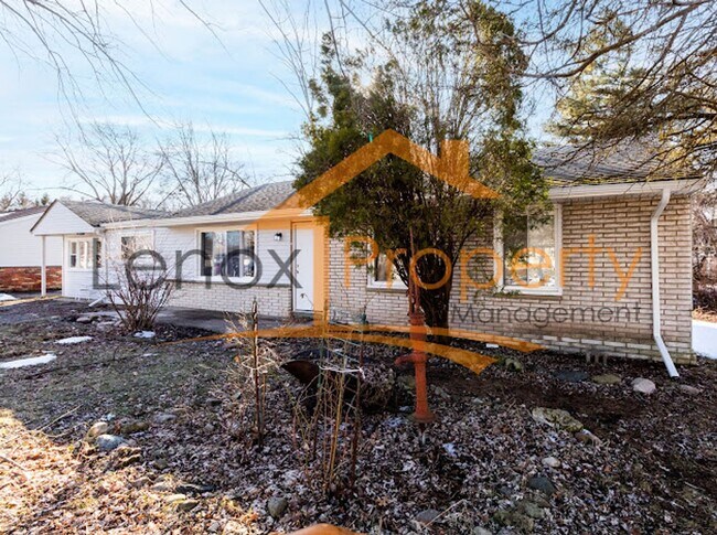 Foto del edificio - Shelby Township Ranch For Rent!!! HALF OFF...
