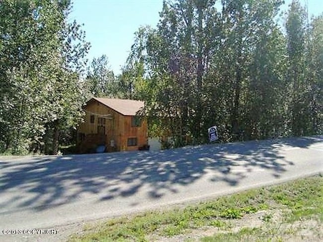 Building Photo - 1400 E Mulchatna Dr