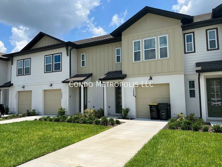 Foto principal - 1529 Discovery St