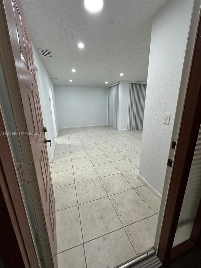 Building Photo - 2428 NW 49th Terrace